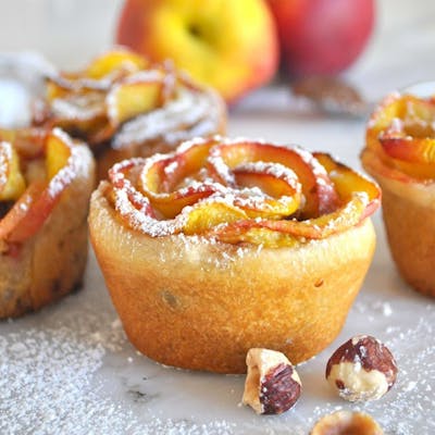 Peach Roses with Nutella & Hazelnuts
