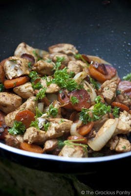 Clean Eating Wok-Style Garlic Chicken & Carrots